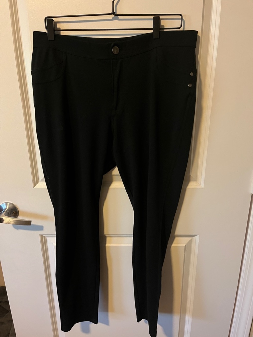 Simply Vera Vera Wang Black Skinny Ponte Pants